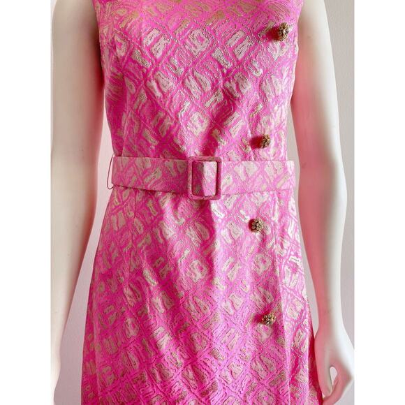 Richard Kaplan 1960s Pink Gold Metallic Thread Belted Vintage Shift Dress Sz 10 - Picture 5 of 16